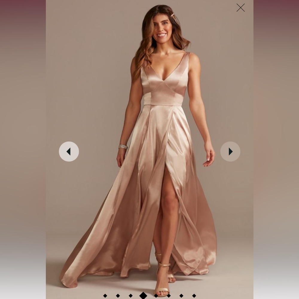 NWT David’s Bridal Gown